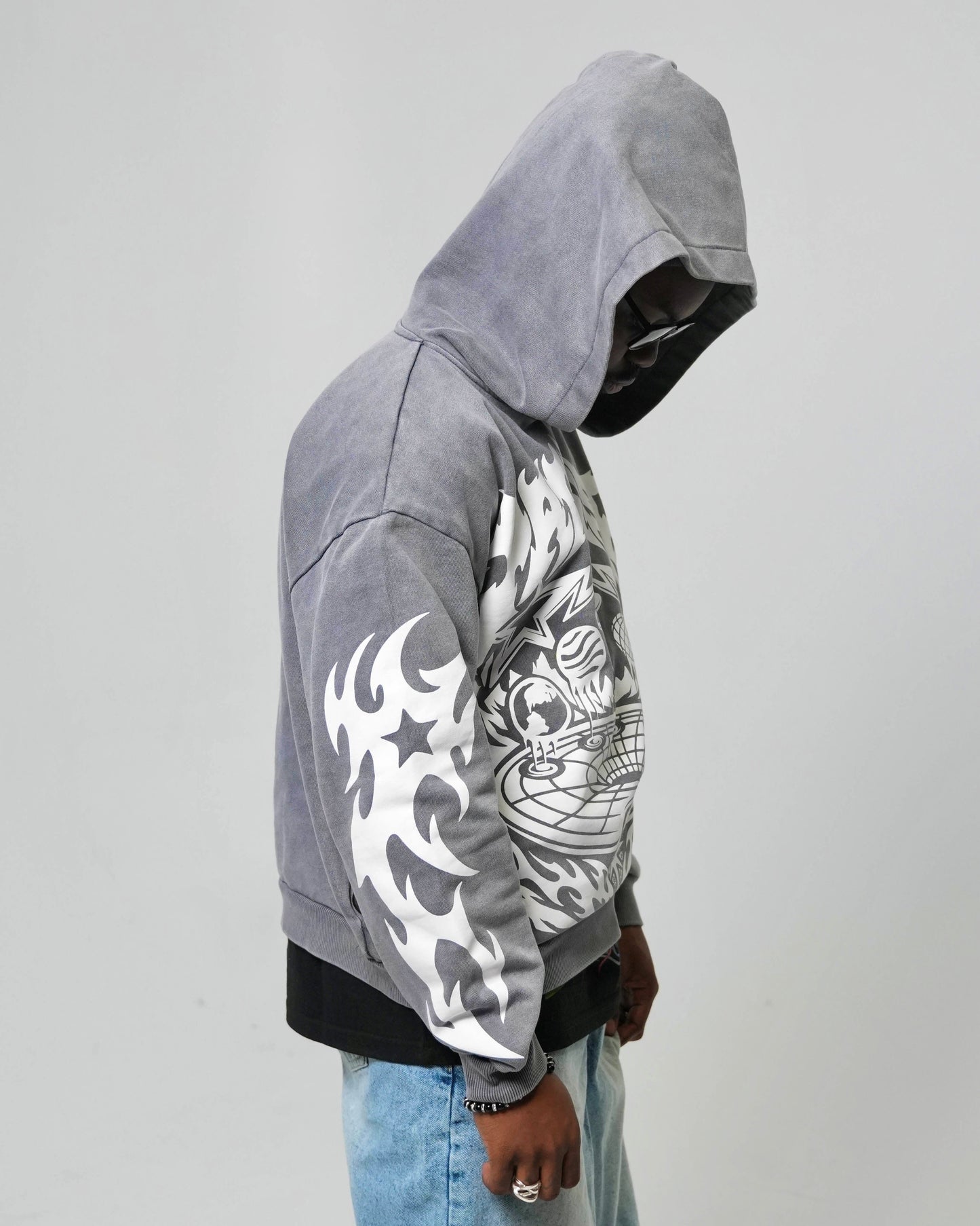 "COSMIC DREAMS" HOODIE (MOONROCK)