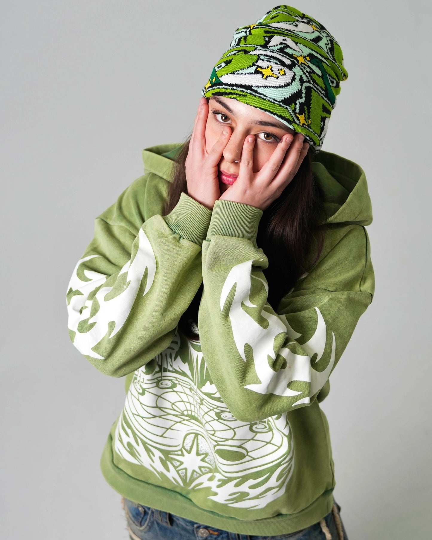 "COSMIC DREAMS" HOODIE (MARTIAN)